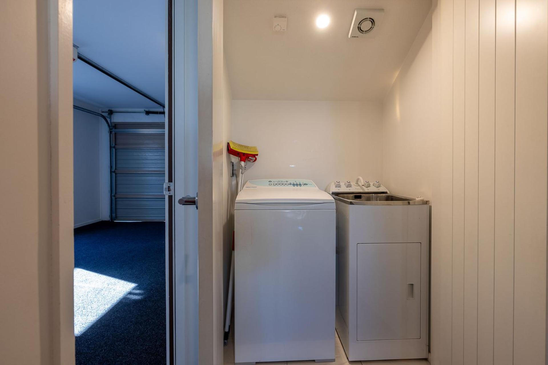Cosy Alpine Retreat Apartment Wanaka Ngoại thất bức ảnh
