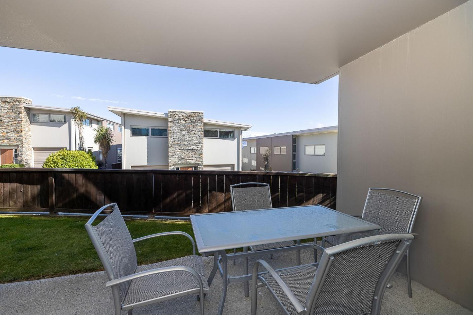 Cosy Alpine Retreat Apartment Wanaka Ngoại thất bức ảnh